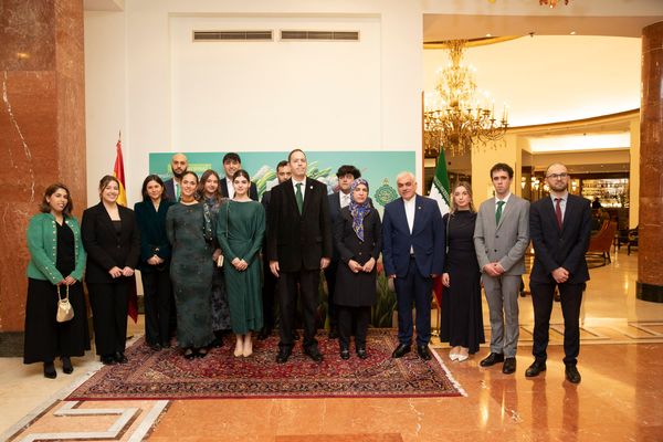 El pasado día 6/2/2025, con motivo de la Fiesta Nacional de Irán, tuvo lugar una recepción oficial organizada por la Embajada de este país.