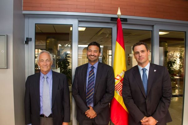 Consejero de la Embajada de Canadá en España