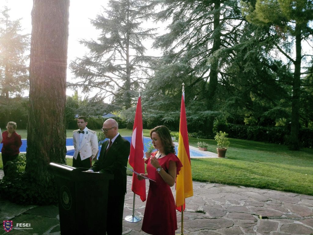 Recepción en la residencia del Embajador de Turquía en Madrid con motivo del 97 aniversario del Día de la Victoria.